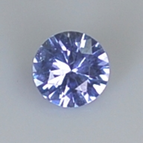 Saphir, Rund facettiert (ca. 0,35 ct.) aus Sri Lanka Saphir, Rund facettiert (ca. 0,35 ct.) aus Sri Lanka