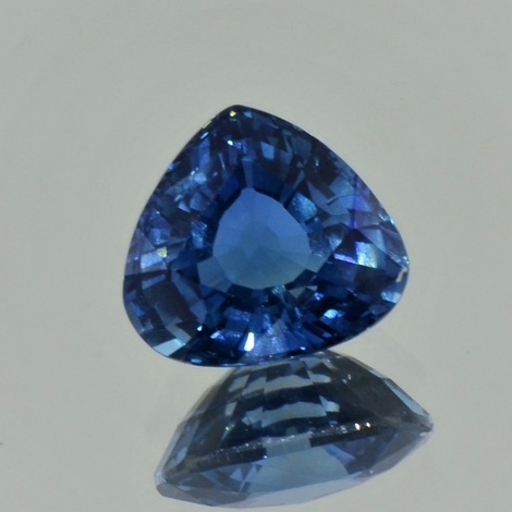 Sapphire pear blue untreated 5.71 ct