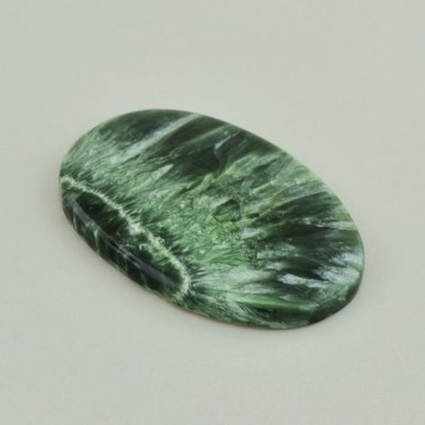 Seraphinit, Oval (42,96 ct.) aus Russland (Sibirien, Irkutsk) Seraphinit, Oval (42,96 ct.) aus Russland (Sibirien, Irkutsk)