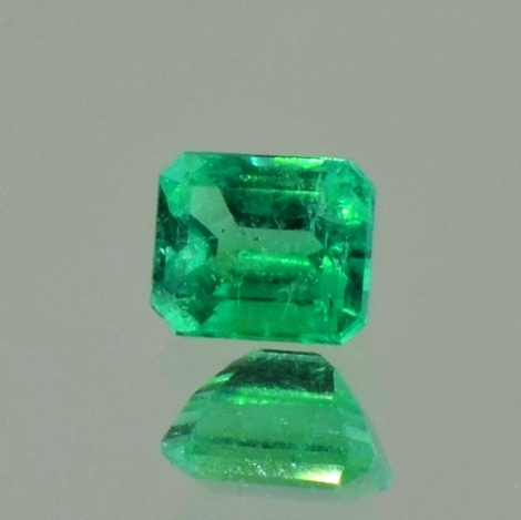 Smaragd, Achteck facettiert (0,55 ct.) aus Kolumbien