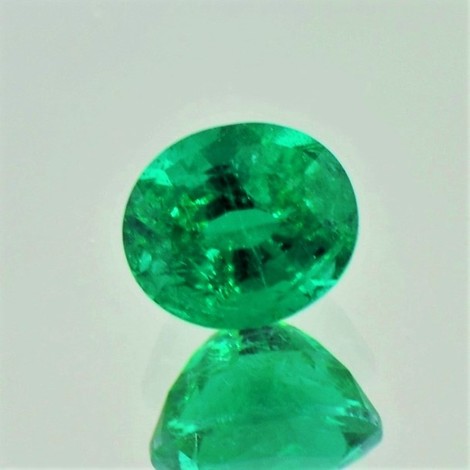 Smaragd, Oval facettiert (1,23 ct.) aus Brasilien (Goiás, Campo Formosa)