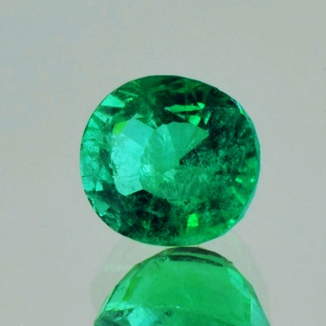 Smaragd oval intensives Grün 2,99 ct