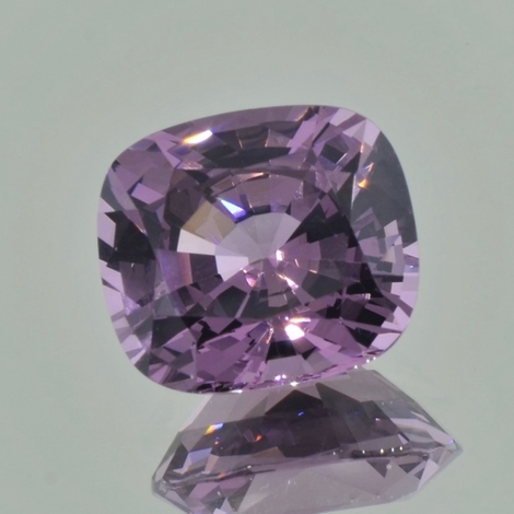 Spinel cushion lavender 9.90 ct Spinel cushion lavender 9.90 ct