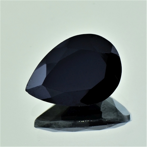 Spinel pear black 12.12 ct Spinel pear black 12.12 ct