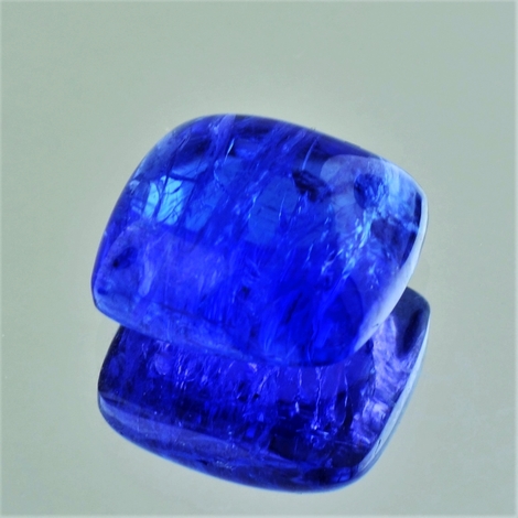 Tansanit, Antik Cabochon (19,01 ct.) aus Tansania (Merelani Hills) Tansanit, Antik Cabochon (19,01 ct.) aus Tansania (Merelani Hills)