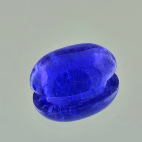 Tansanit, Oval Cabochon (16,56 ct.) aus Tansania (Merelani Hills) Tansanit, Oval Cabochon (16,56 ct.) aus Tansania (Merelani Hills)