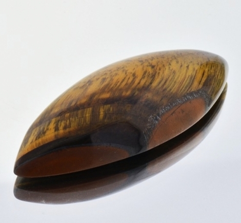 Tigerauge, Navette Cabochon (76,18 ct.) aus Namibia Tigerauge, Navette Cabochon (76,18 ct.) aus Namibia