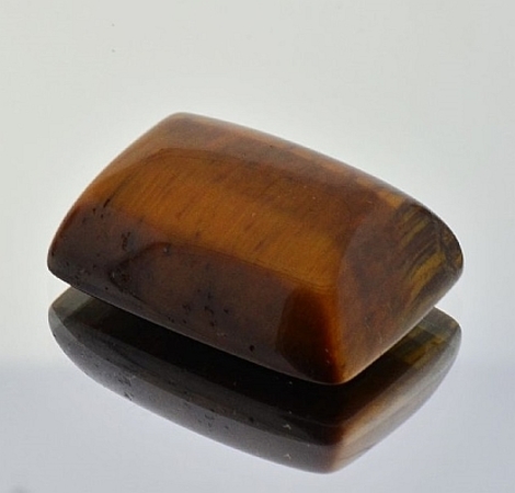 Tigerauge, Tonne Cabochon (49,46 ct.) aus Indien Tigerauge, Tonne Cabochon (49,46 ct.) aus Indien
