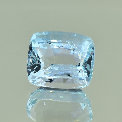 Topas, Antik facettiert (15,54 ct.) aus Madagaskar Topas, Antik facettiert (15,54 ct.) aus Madagaskar