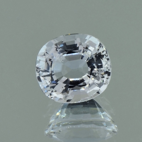 Topas, Antikoval facettiert (7,17 ct.) aus Nigeria (Plateau State) Topas, Antikoval facettiert (7,17 ct.) aus Nigeria (Plateau State)