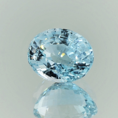 Topas, Oval facettiert (11,15 ct.) aus Madagaskar Topas, Oval facettiert (11,15 ct.) aus Madagaskar