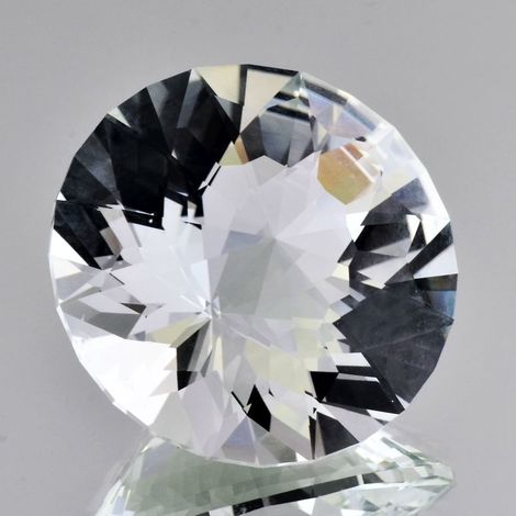 Topas Rund-Design farblos 206,92 ct Topas Rund-Design farblos 206,92 ct