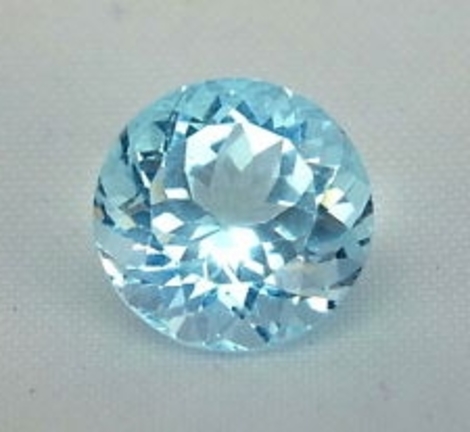 Topas rund hellblau 3,7 ct Topas rund hellblau 3,7 ct
