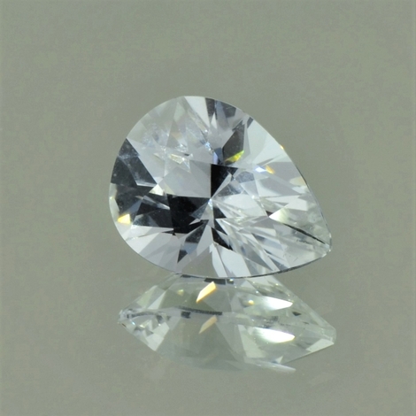 Topas, Tropfen facettiert (6,41 ct.) aus Nigeria (Plateau State) Topas, Tropfen facettiert (6,41 ct.) aus Nigeria (Plateau State)