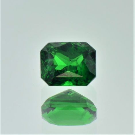 Tsavorit, Achteck-Princess facettiert (1,34 ct.) aus Tansania (Merelani Hills)