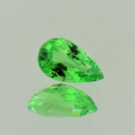 Tsavorit Tropfen intensives-Hellgrün 1,23 ct Tsavorit Tropfen intensives-Hellgrün 1,23 ct