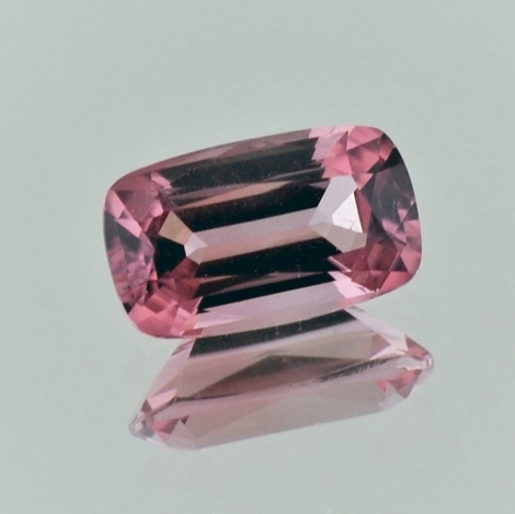 Turmalin, Antik facettiert (3,45 ct.) aus Tansania Turmalin, Antik facettiert (3,45 ct.) aus Tansania