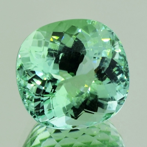 Turmalin, Antikoval facettiert (20,98 ct.) aus Mosambik Turmalin, Antikoval facettiert (20,98 ct.) aus Mosambik