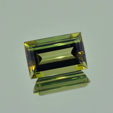 Tourmaline Baguette yellow green 5.60 ct