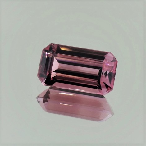 Turmalin octagon bräunlich rosa 5,97 ct Turmalin octagon bräunlich rosa 5,97 ct