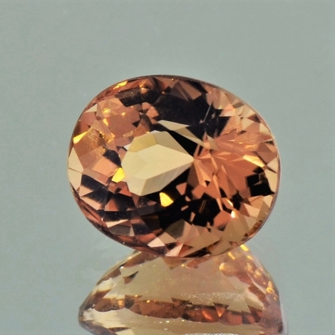 Turmalin, Oval facettiert (4,98 ct.) aus Mosambik Turmalin, Oval facettiert (4,98 ct.) aus Mosambik