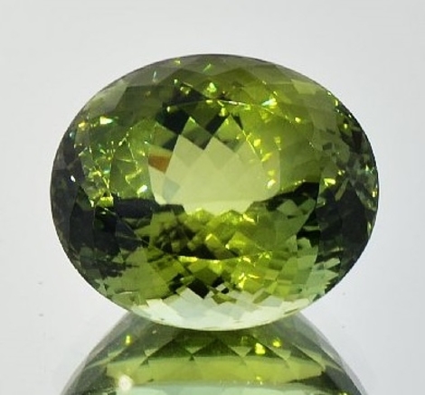 Tourmaline oval yellowish green 30.48 ct