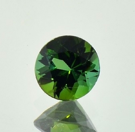 Verdelith, Rund facettiert (1,06 ct.) aus Brasilien (Minas Gerais) Verdelith, Rund facettiert (1,06 ct.) aus Brasilien (Minas Gerais)