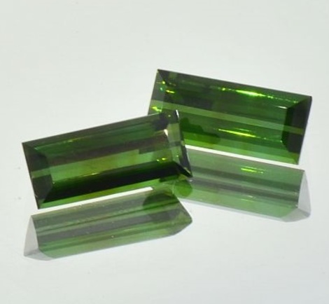 Verdelith Duo, Rechteck facettiert (3,75 ct.) aus Brasilien Verdelith Duo, Rechteck facettiert (3,75 ct.) aus Brasilien