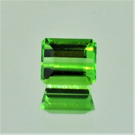 Verdelith, Achteck facettiert (1,10 ct.) aus Mosambik Verdelith, Achteck facettiert (1,10 ct.) aus Mosambik
