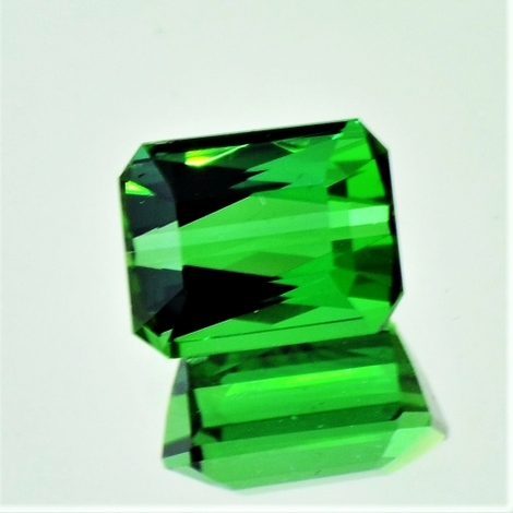 Green Tourmaline Tourmaline octagon green 3.04 ct Green Tourmaline Tourmaline octagon green 3.04 ct
