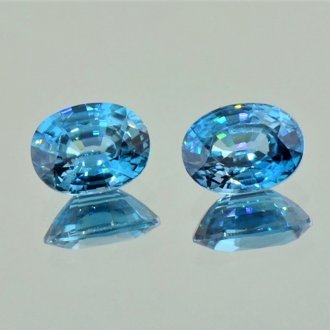 Zirkon Duo oval blau 9,22 ct Zirkon Duo oval blau 9,22 ct
