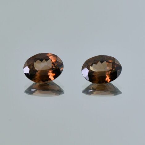 Zircon Pair oval brown 4.46 ct.