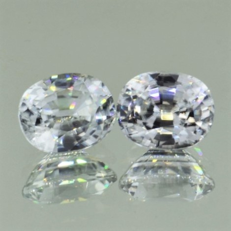Zirkon Duo oval farblos 10,32 ct. Zirkon Duo oval farblos 10,32 ct.