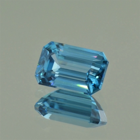 Zircon octagon blue 4.94 ct