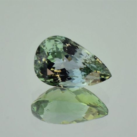 Zoisite pear bicolor unheated 4.89 ct