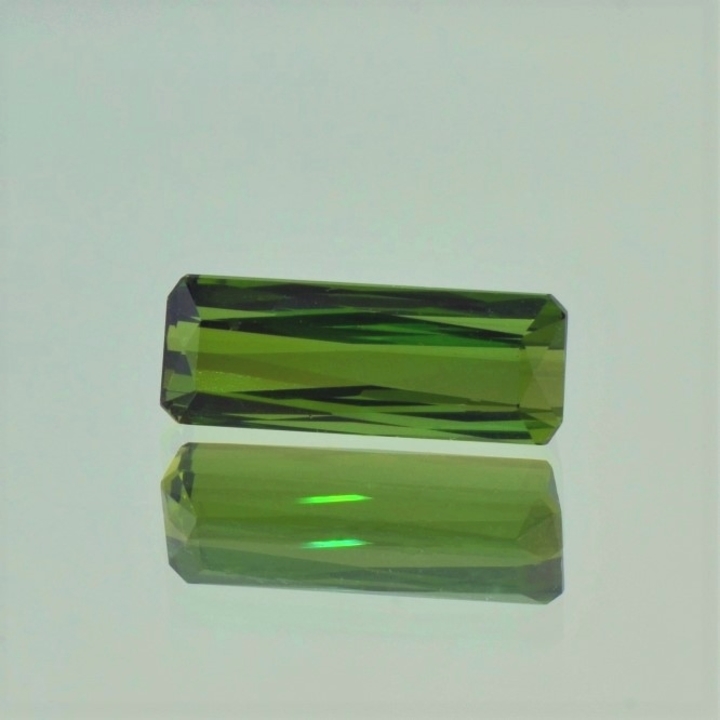 Verdelith Turmalin octagon grün 4,75 ct.