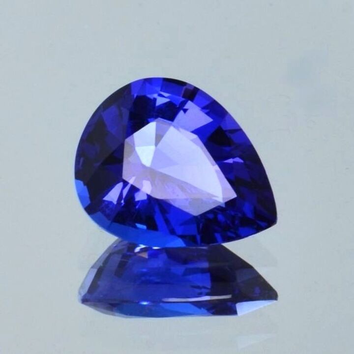 Tansanit Tropfen intensives Blau 5,913 ct.