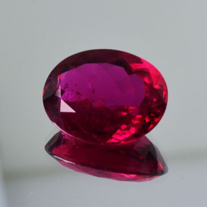 Rubellite Tourmaline oval intense purple red 16.50 ct.