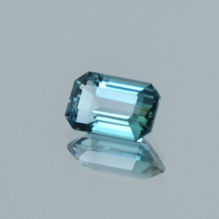 Indigolith Turmalin octagon 1,69 ct.