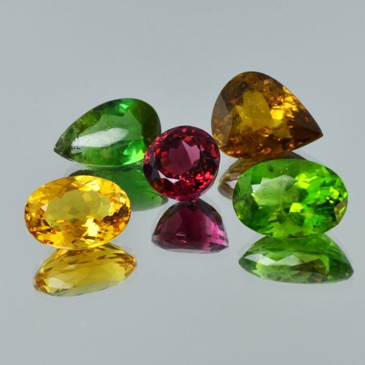 Gemischtes Farbsteine Lot faceted multicolor 37.90 ct.