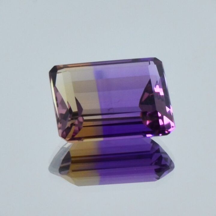 Ametrine octagon violett+gelb 18.98 ct.