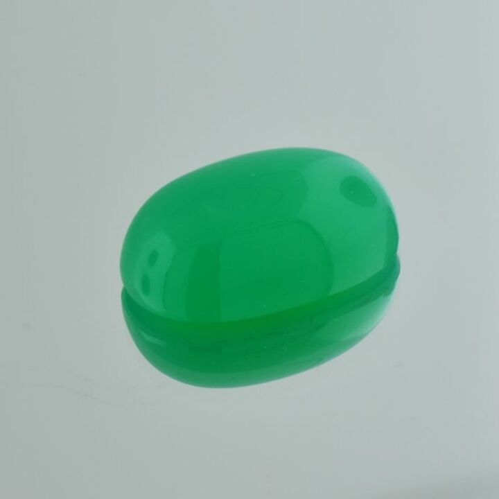Chrysopras Cabochon oval grün 20,81 ct