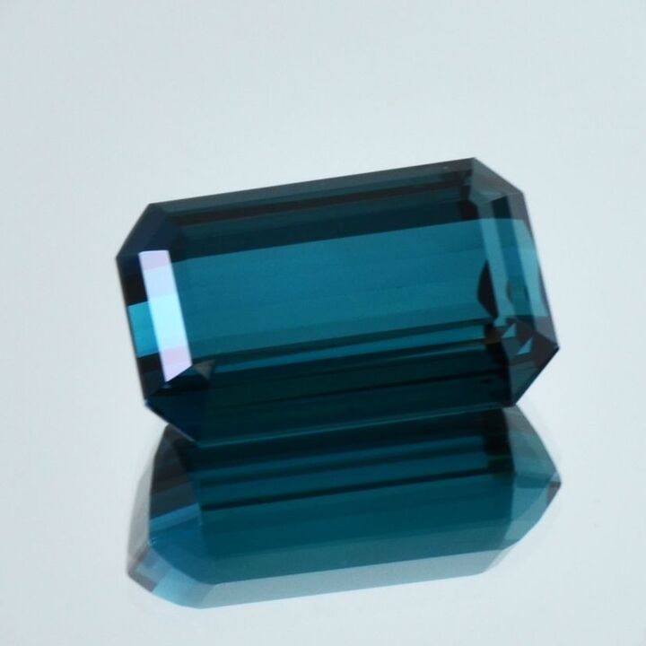 Indigolith Turmalin octagon 18,59 ct