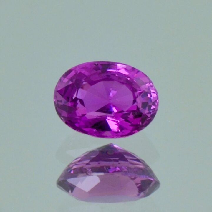 Saphir oval pink-purpur unbehandelt2,51 ct.