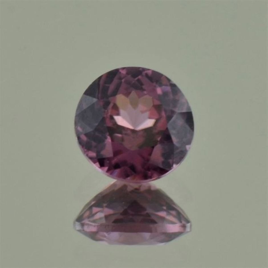 Zirkon rund dunkelrosa 3,40 ct