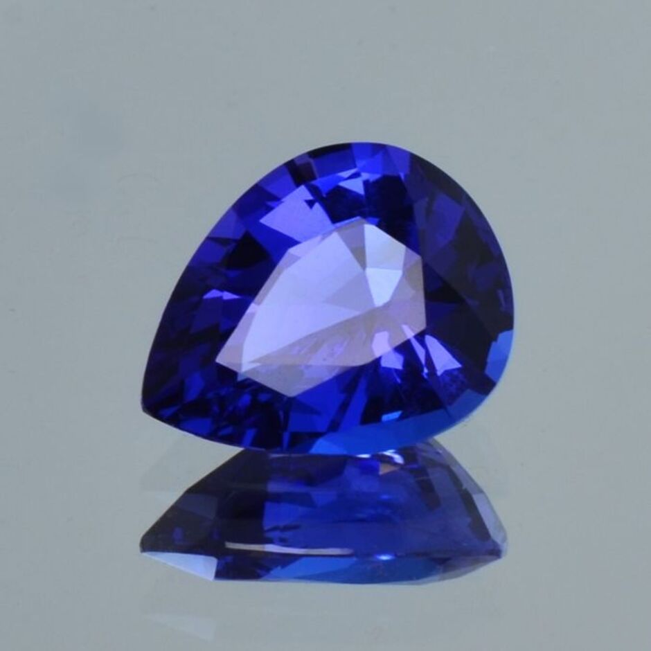 Tansanit Tropfen intensives Blau 5,29 ct.
