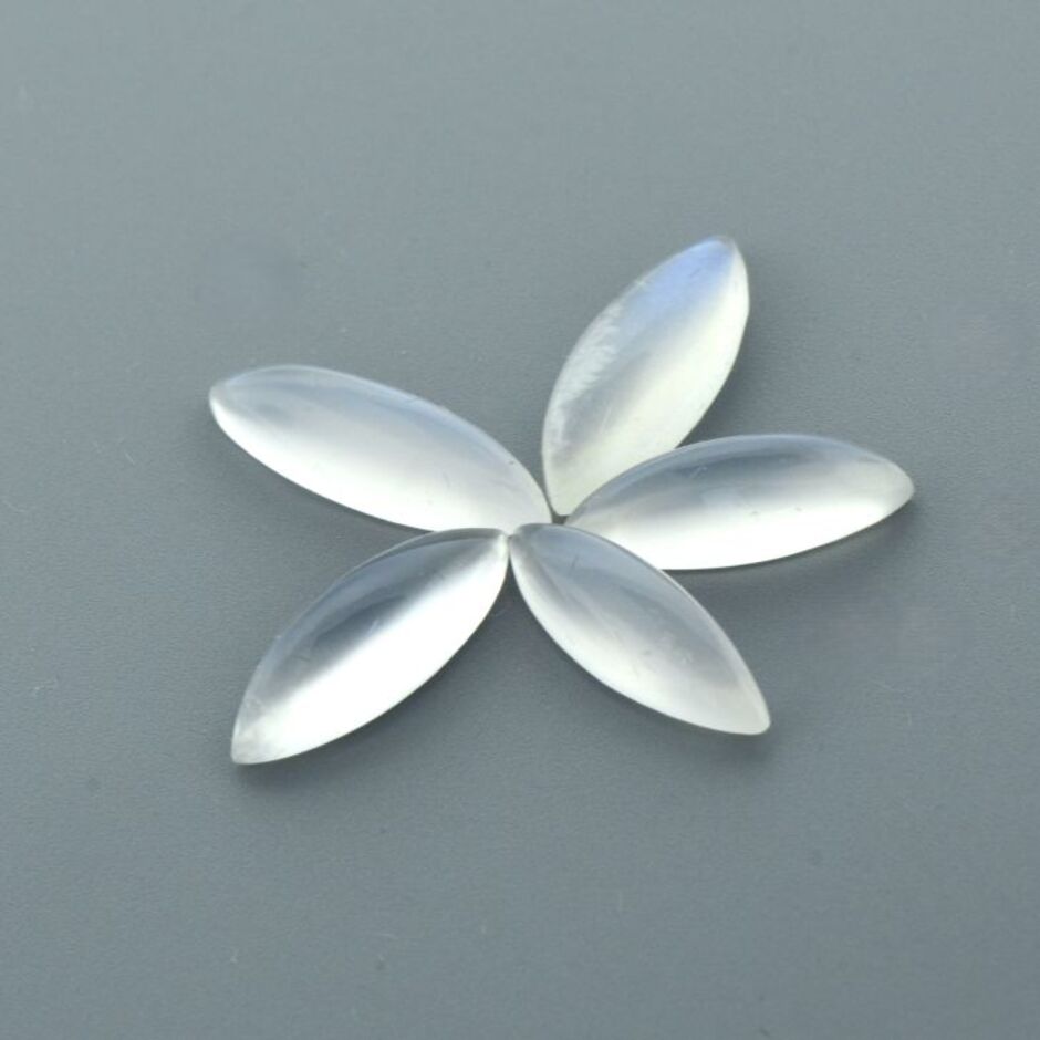 Mondstein Lot Navette Cabochons weiss 11,97 ct