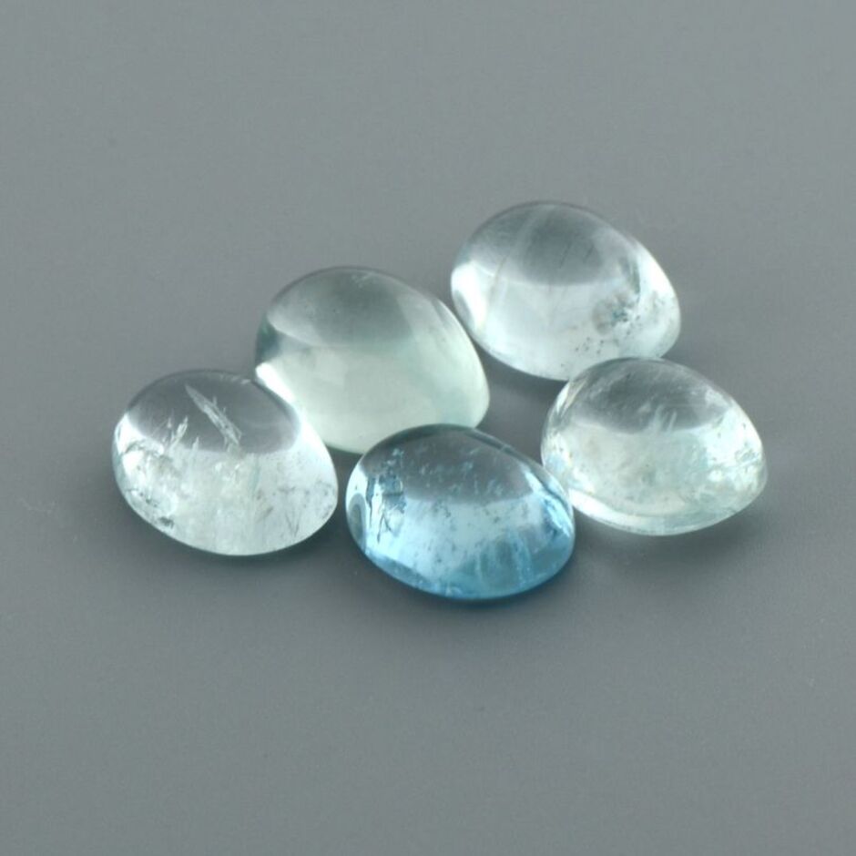 Aquamarine Lot cabochons oval 32.57 ct