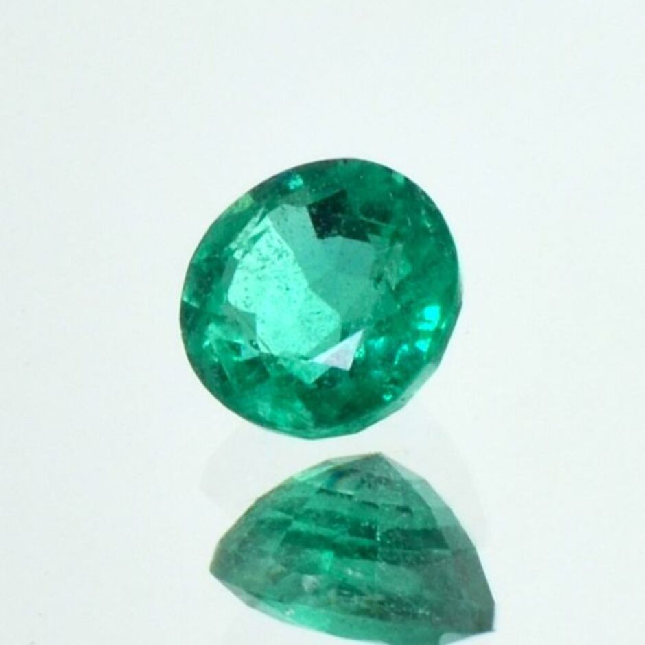 Emerald round green 1.39 ct.