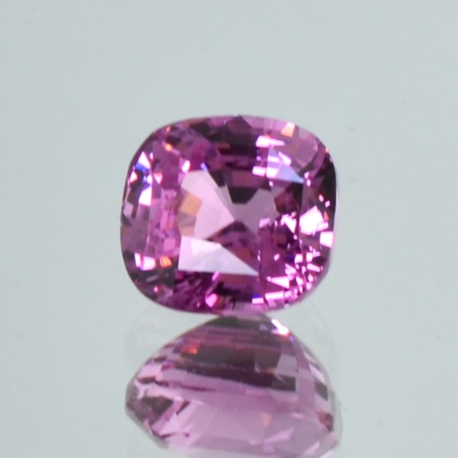 Spinell antik pink-rosa 3,08 ct.